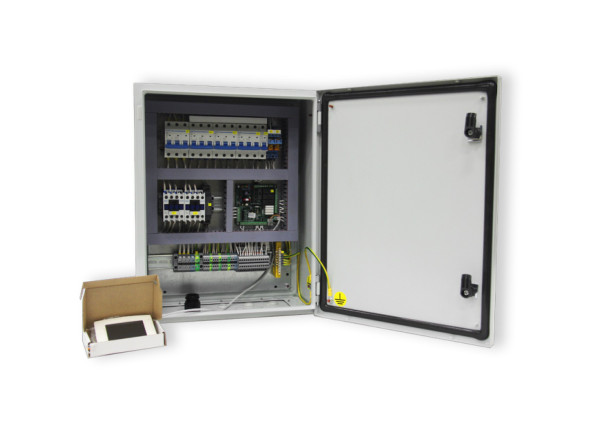Щит управления с выносным пультом DMXGT/4кВт/V/Fi/HW/CW/CF/HE.16кВт/M-IP65